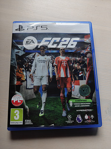 Playstation 5 дисковая версия + 2 контроллера и зарядное устройство. (3 фото из 3)