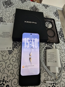 Vivo x300 pro (16+512) (3 foto / 4)