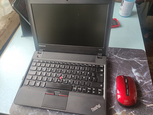 Lenovo ThinkPad X131e sülearvuti, i3, SSD (2 foto / 10)
