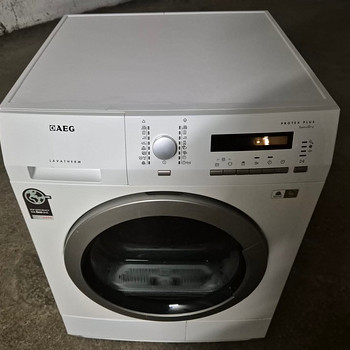 Pesukuivati AEG Lavatherm T76484AIH 8kg