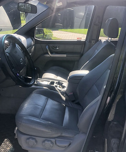 Kia Sorento АКПП бензин+LPG (3 фото из 13)