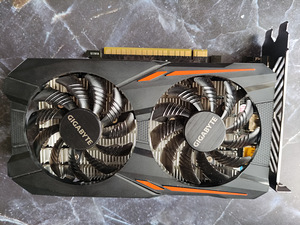 Видеокарта Gigabyte GeForce GTX 1050 OC, 2 GB (2 фото из 9)