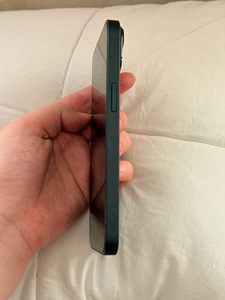 Müüa iPhone 14 256 GB (3 foto / 8)