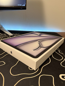 iPad Air 13-inch (M3) 128GB (1 foto / 3)
