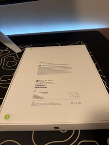 iPad Air 13-inch (M3) 128GB (2 foto / 3)