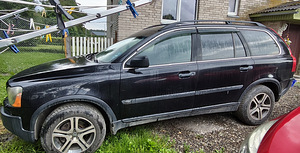 VolvoXC90 (3 foto / 5)