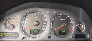 VolvoXC90 (4 foto / 5)