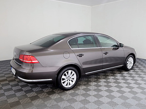 Volkswagen Passat Comfortline Facelift ATM 1.4 118kW (3 фото из 9)