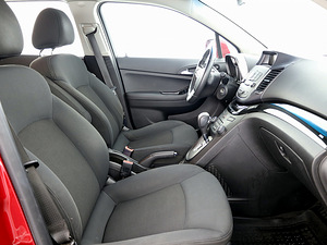 Chevrolet Orlando Comfort ATM 1.8 104kW (6 foto / 8)