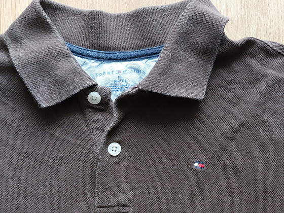 Поло T. Hilfiger на 8–10 лет