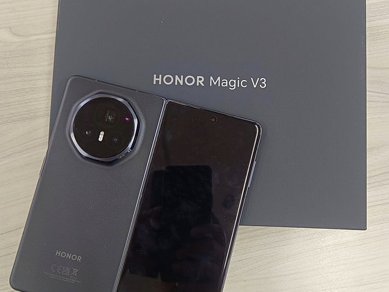 Honor Magic V3 12/512GB Garantii 1 aasta