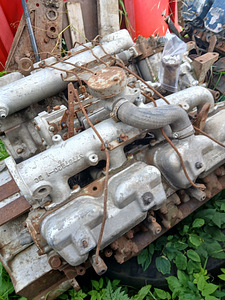Двигатель Perkins V8-510 (4 фото из 7)
