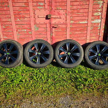 Land Rover / Volvo / Ford veljed koos rehvidega R19 5x108