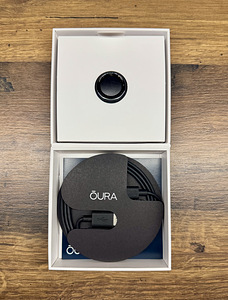 Oura Ring Gen 3 — Heritage Black, suurus 12 (1 foto / 6)