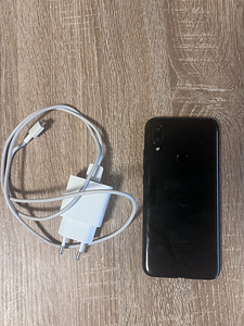 Mobiiltelefon Redmi 7 (2 foto / 2)