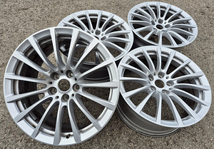 R18 uueväärsed originaal veljed 5x112 - Audi VW MB BMW Skoda (2 foto / 4)