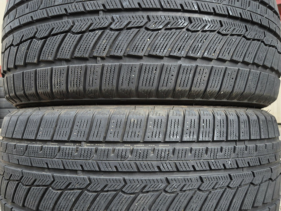 R17 M+S 215/50/17 - 2tk - 7mm - DOT23