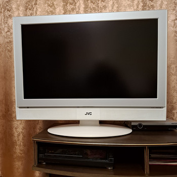 JVC teler puldiga