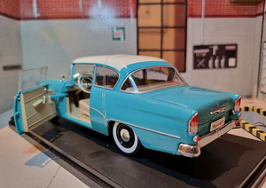 Модель Opel Olympia 1957 (7 фото из 8)