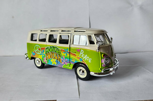 Volkswagen VW Samba Hippie Bus mudel (1 foto / 9)