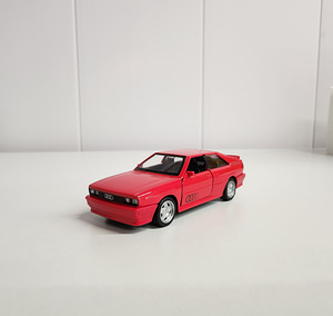 Audi quattro 1980 1/43 (5 фото из 5)