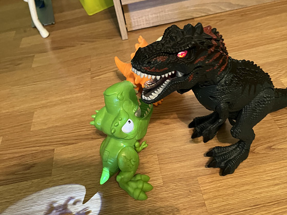 Игрушка дракон
