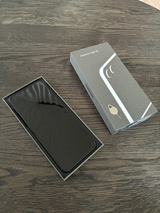 Samsung Galaxy Z Flip 7 FE (6 фото из 7)