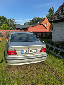 BMW e39 (2 фото из 6)