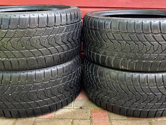 275/35R20 255/35R20 разноширокие нешипованные зимние шины