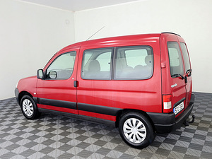 Citroen Berlingo Multispace 1.6 HDi 55kW (4 фото из 6)