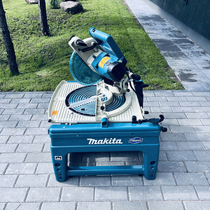 Makita FL1000 флиппер (2 фото из 2)
