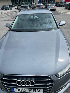 Продаётся Audi A6 (1 фото из 7)