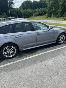 Продаётся Audi A6 (5 фото из 7)