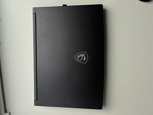 Müüa heas seisukorras MSI Thin 15 B12UC mängu-tööarvuti. (3 foto / 5)