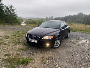 M/V Volvo s80 2.4D 136kw atm 2006 (8 foto / 10)