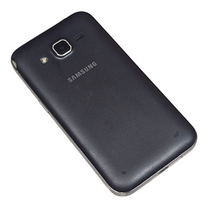 Nutitelefon Samsung SM-G361F (6 foto / 6)