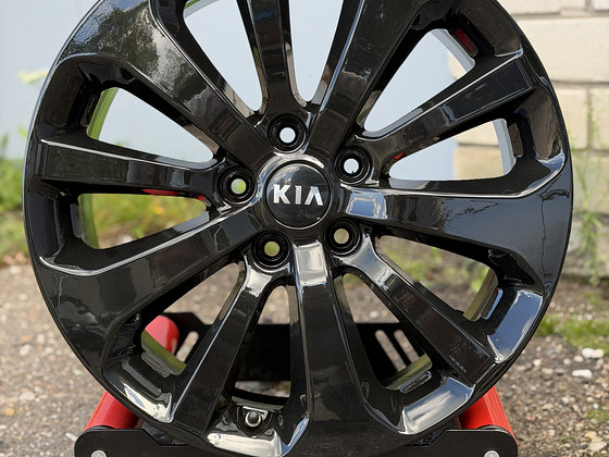18" оригинальные диски Kia 5x114,3 + датчики
