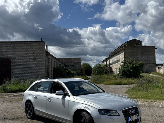 Audi A4 B8