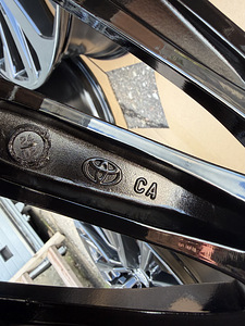 20" Toyota/Lexus originaalveljed 5x114,3 + andurid (9 foto / 9)