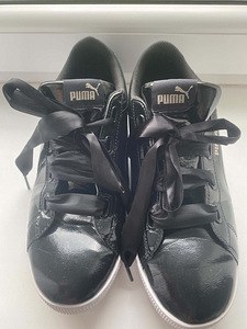 Кроссовки PUMA для женщин - 42 (3 фото из 6)