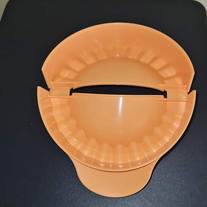 Tupperware Piirakkamuotti (2 foto / 3)