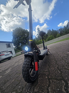 Электросамокат Kugoo Kirin M4 PRO (2 фото из 7)