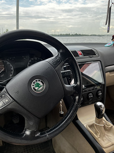 Skoda Octavia 1.9 механика (5 фото из 8)