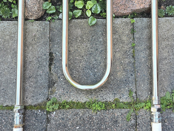 Vannitoa radiaator. Vannitoa kütteradiaator.