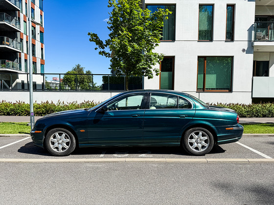 Jaguar S-Type 2.5 V6 — рег. сбор уплачен