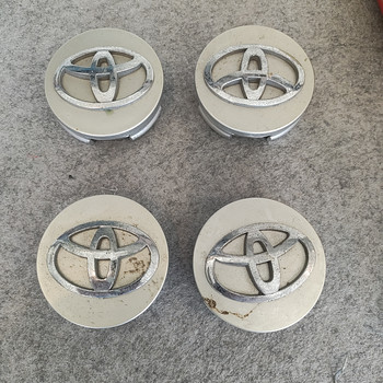 Toyota veljekapslid originaal!