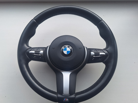 BMW F-серии руль M