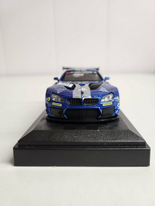 Модель автомобиля BMW M6 GT3 (1 фото из 6)