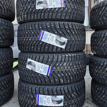 R20 rehvid 235 35 20 Goodyear Ultra Grip Arctic 2 4tk uued