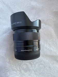 Sony E 35mm F1.8 OSS (1 foto / 3)